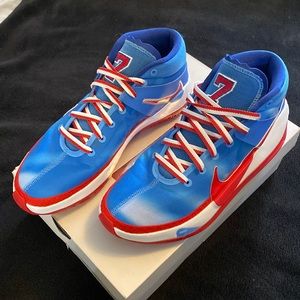NIKE KD13 UNIVERSITY BLUE - Mens size 10 -ONLY WORN ONCE CHECK PICS!!!